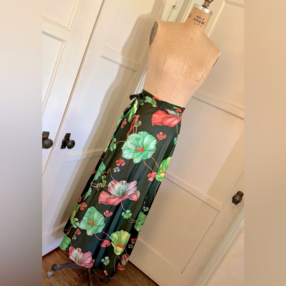 Vintage I. Magnin GOTTEX maxi skir.Flower power, tropical 70’s formal or beach !